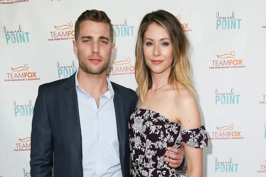Dustin Milligan Age